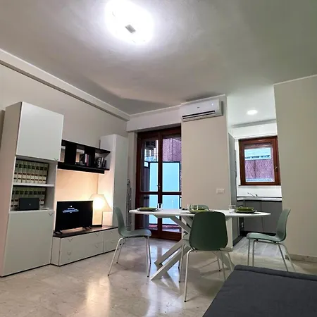 Atene House Appartament Zona Cimiano - Daire Milano
